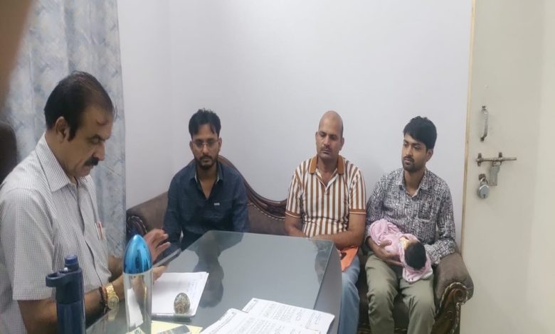 In a heartwarming response, Jabalpur’s RBSK team reopened their office at night to ensure immediate treatment for an army man's newborn with a heart defect. The baby was referred to Mumbai for free surgery.