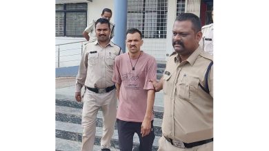 पुलिस आरक्षक भर्ती प्रक्रिया के दौरान दस्तावेजों की जांच में एक बड़ा फर्जीवाड़ा सामने आया है।
